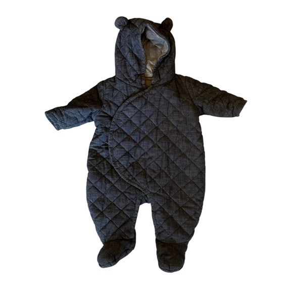 Baby Gap Denim Quilted Bear Snowsuit size 0-3 months - Picture 3 of 9